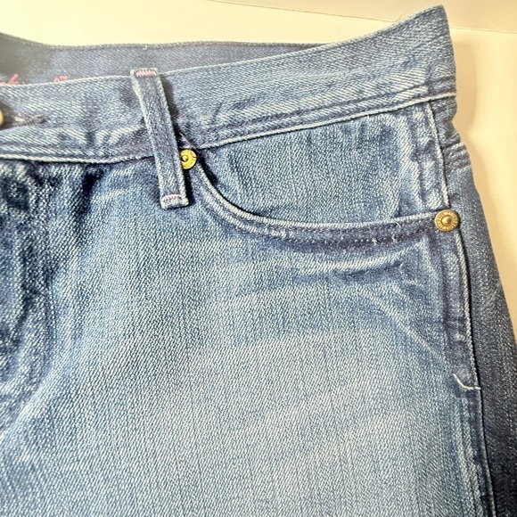 7 For All Mankind Light Blue Jean Shorts - Picture 3 of 9